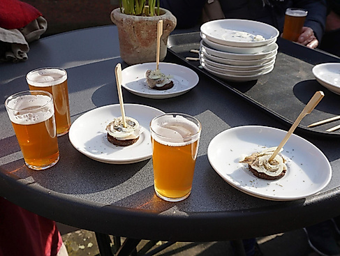 Butter bei die Fische