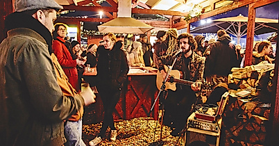 Livemusik Wintergarten St. Pauli Weihnachtsmarkt Rindermarkthalle